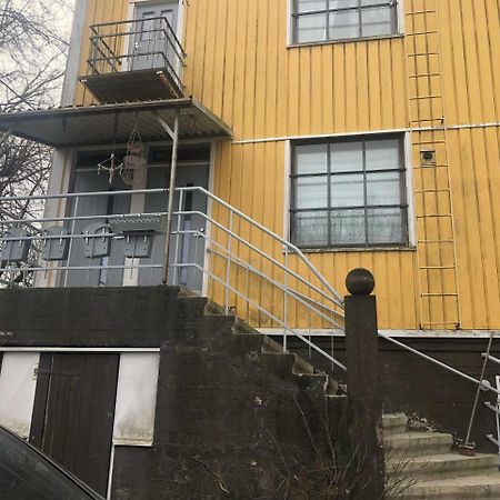 Puutaloasunto 1.8 Km Turun Aurajoelta Appartamento Turku Esterno foto